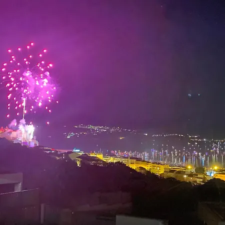 Вилла Mare Monti 2 *